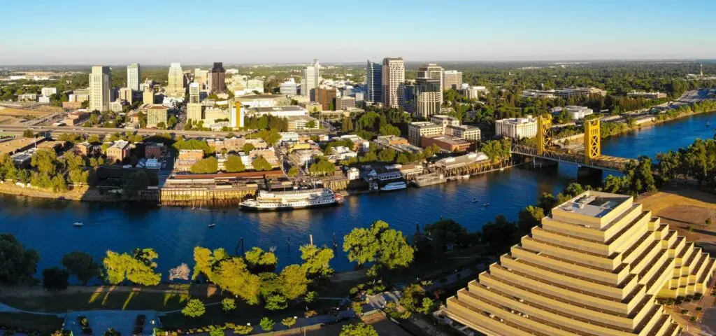 sacramento storage